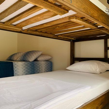 Hostel Cerca Al Centro Historico Картахена Экстерьер фото