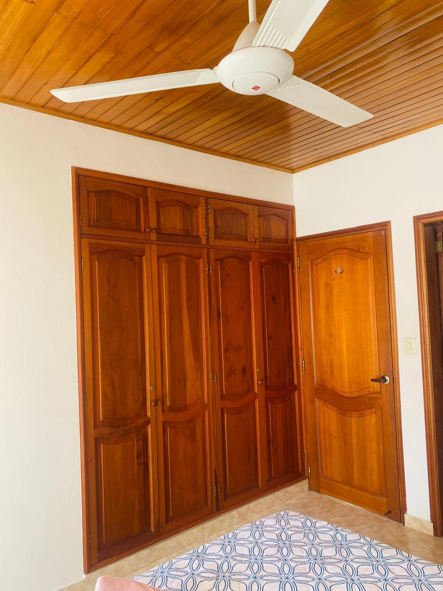 Hostel Cerca Al Centro Historico Картахена Экстерьер фото