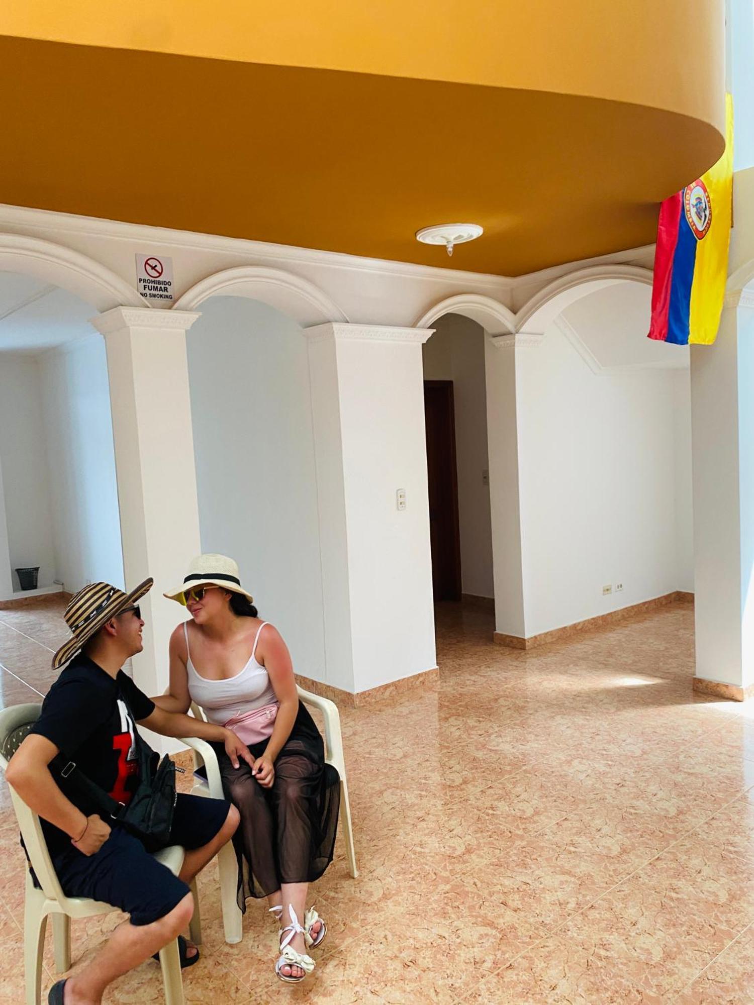 Hostel Cerca Al Centro Historico Картахена Экстерьер фото